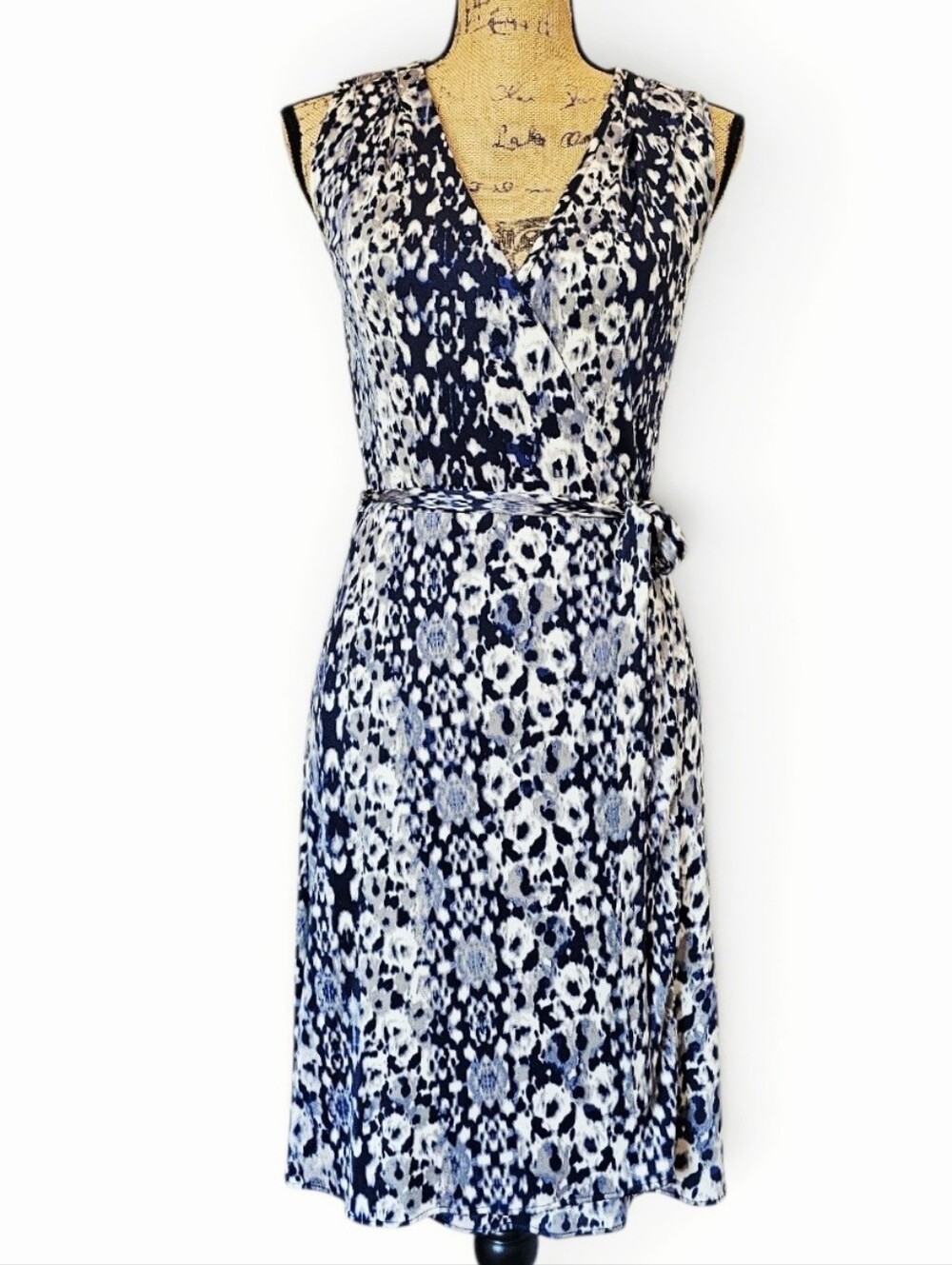 Banana Republic Sleeveless Blue White Floral Wrap Dress with Tie Waist, Size S